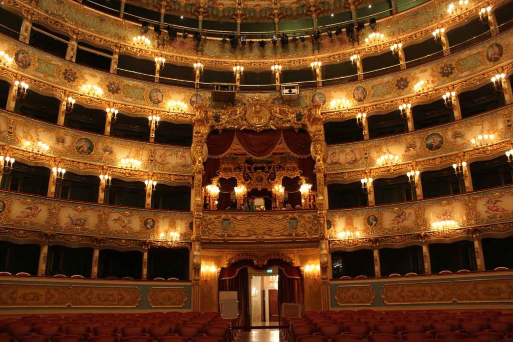 can you visit teatro la fenice