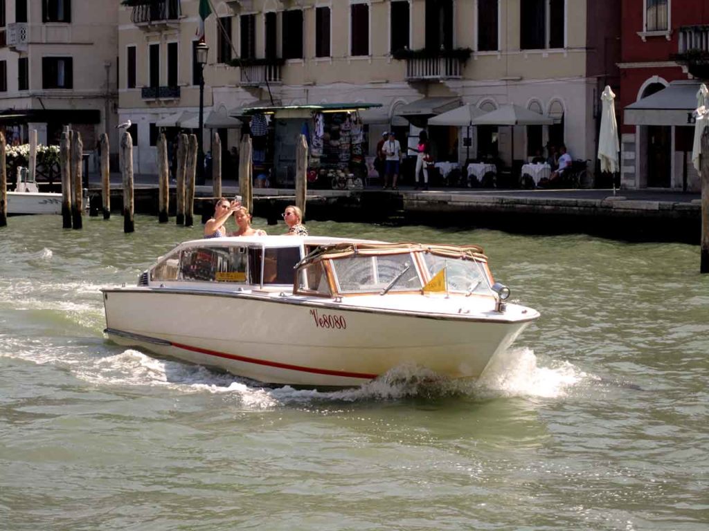Airport Transfer Venice - Marco Polo & Treviso - All Info & Tips