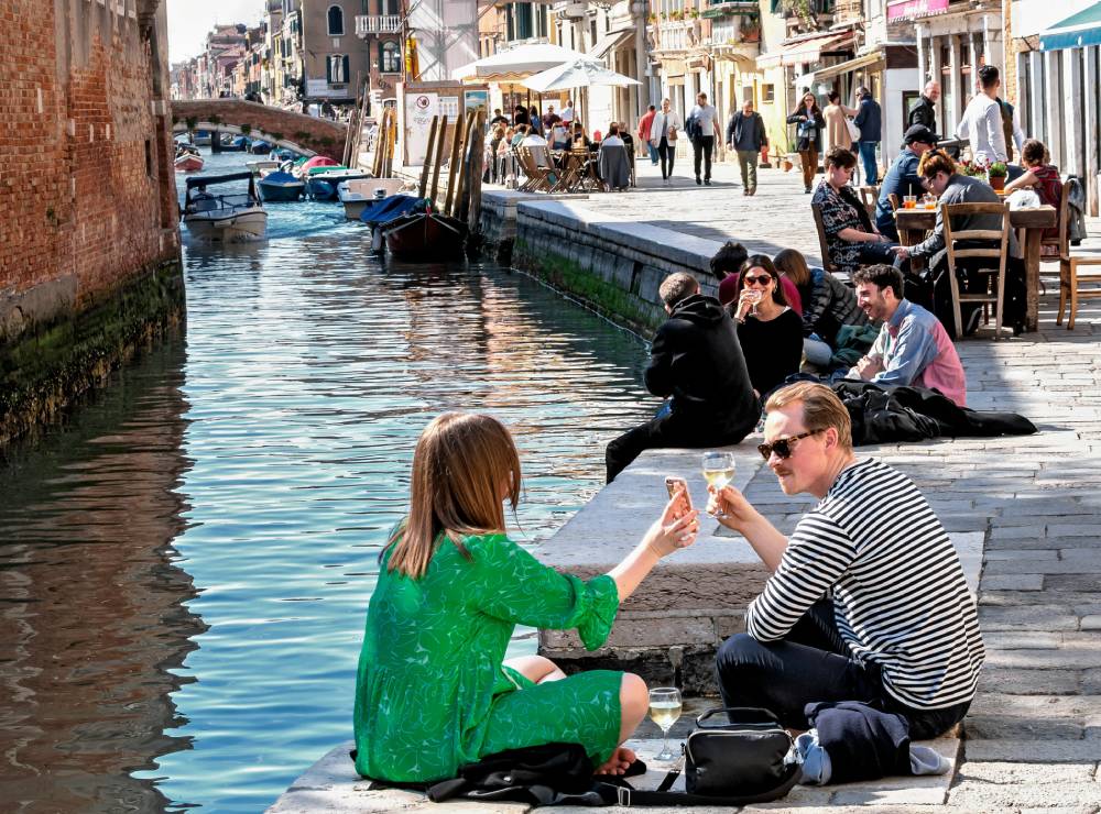 Photography of Venetian lifestyle